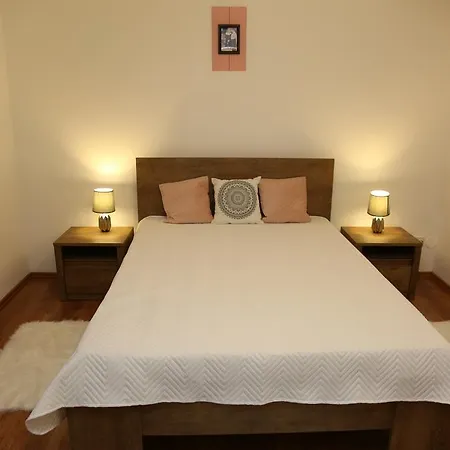 Donath Apartment